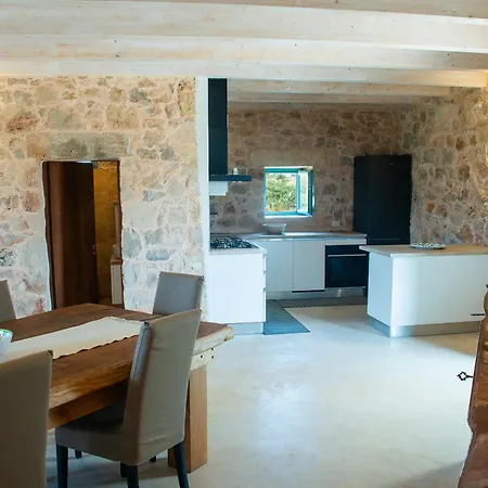 别墅 Il Trullo Di Eracle 托雷苏达