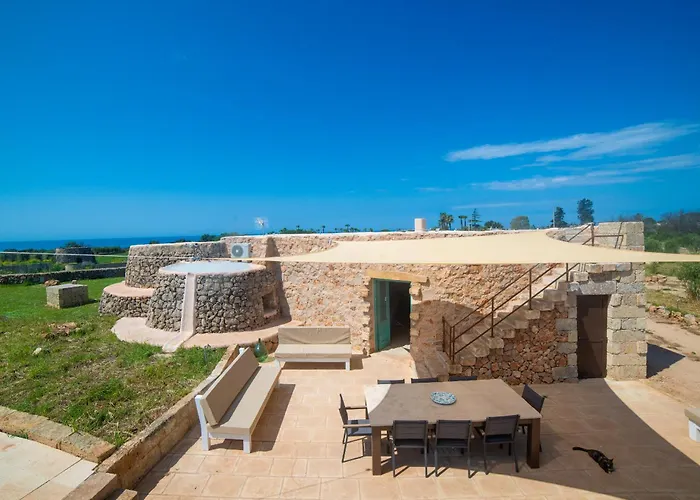 Il Trullo Di Eracle Торре-Суда